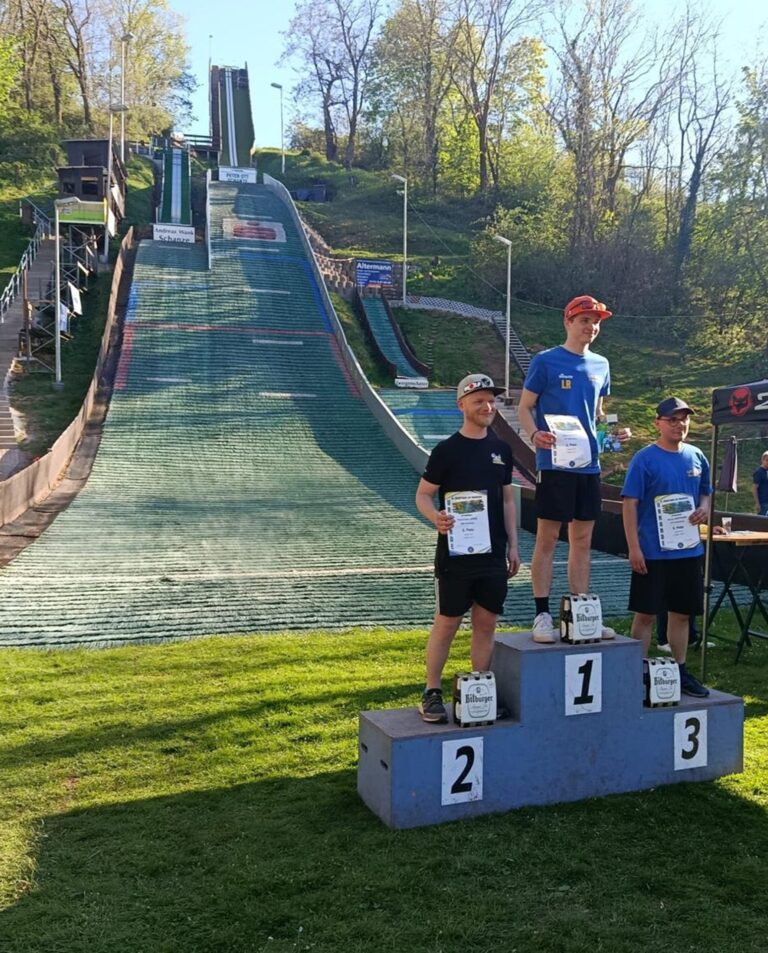 Skispringen am 2. Mai 2026 in Rothenburg/Saale